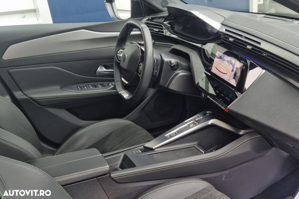 Peugeot 308 1.2L PureTech 130 S&S EAT8 GT - 3