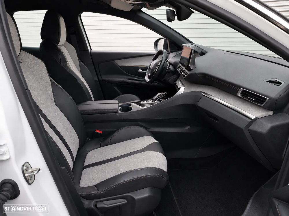 Peugeot 3008 1.6 Hybrid GT Line e-EAT8 - 12