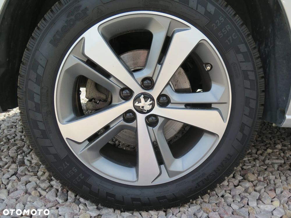 Peugeot Expert Kombi Long 2,8t - 39