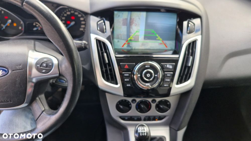 Ford Focus Turnier 1.6 EcoBoost Start-Stopp-System Champions Edition - 5