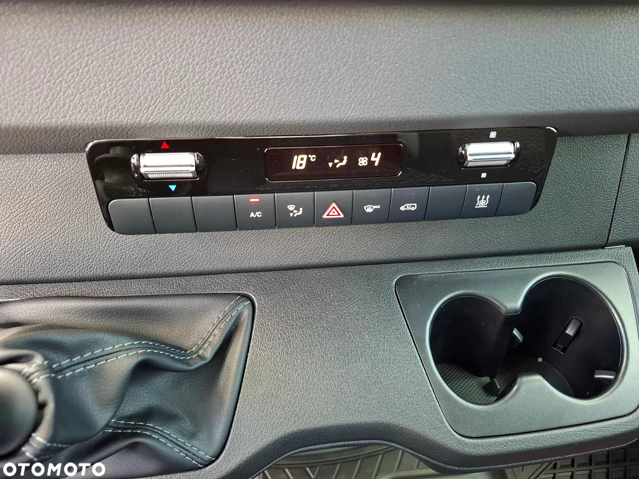 Mercedes-Benz Sprinter 315 CDI Furgon 3665 mm L2H1 - 28
