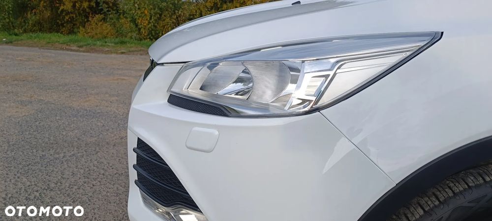Ford Kuga - 17