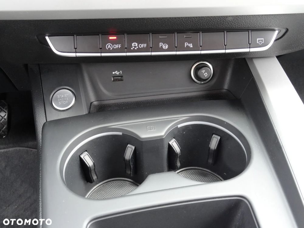Audi A4 Avant 35 TDI mHEV S Line S tronic - 16