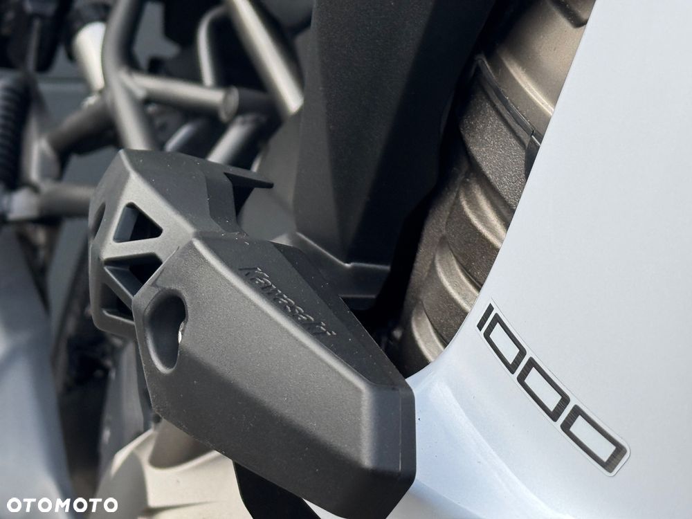 Kawasaki Versys 1000 - 11