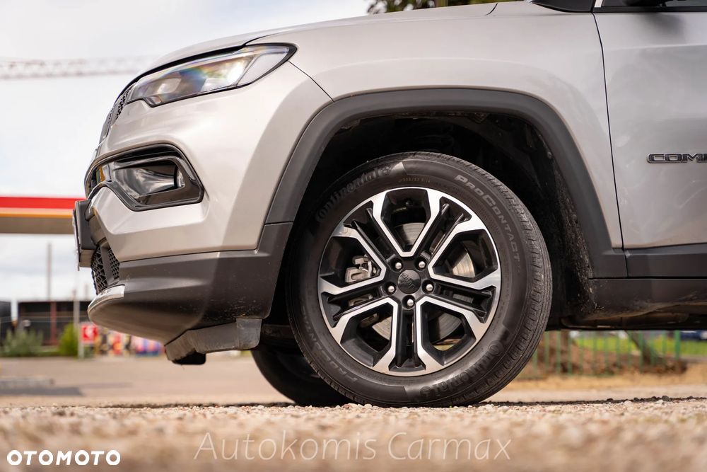 Jeep Compass - 12