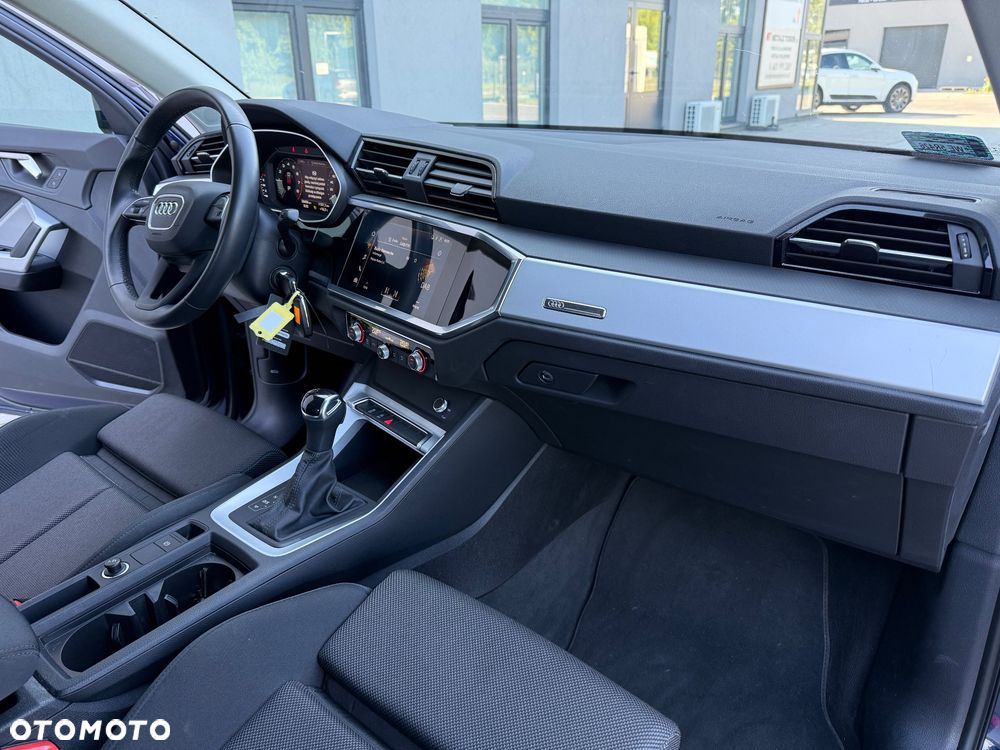 Audi Q3 35 TFSI mHEV S tronic - 16