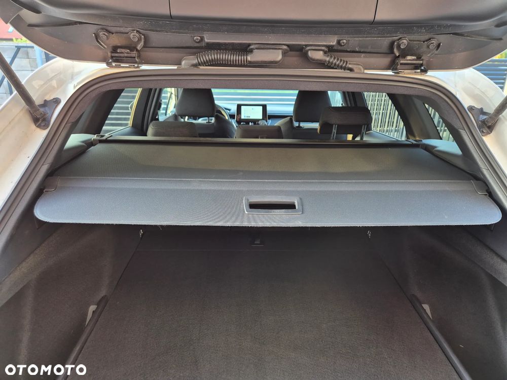 Suzuki Swace 1.8 Hybrid Premium Plus CVT - 34