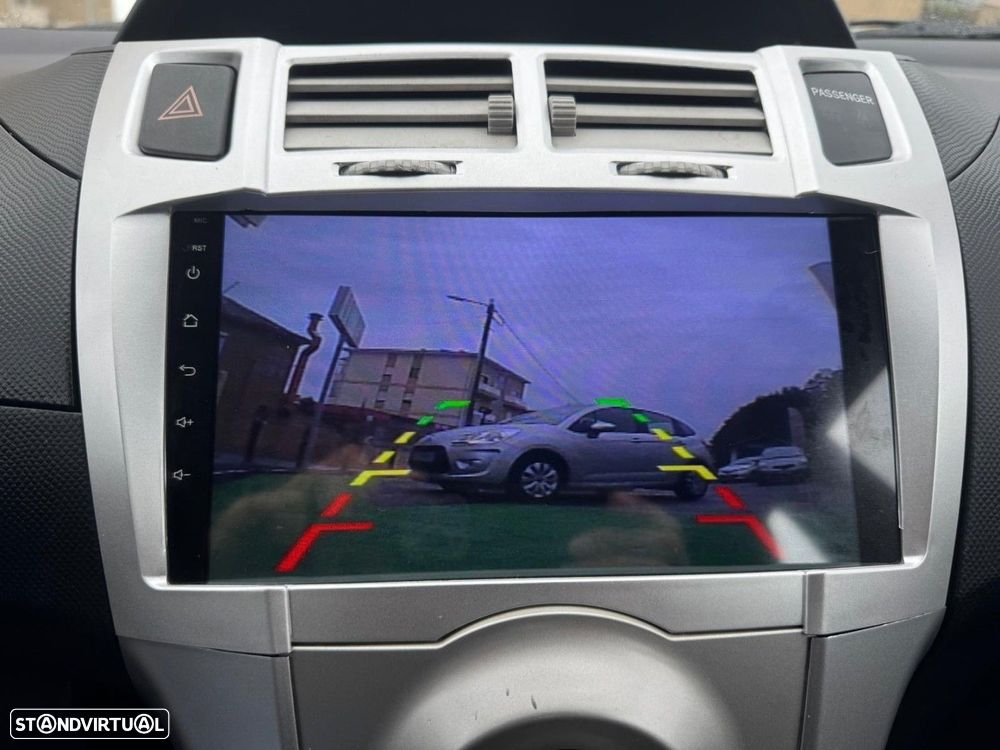 Toyota Yaris 1.4 D-4D - 5