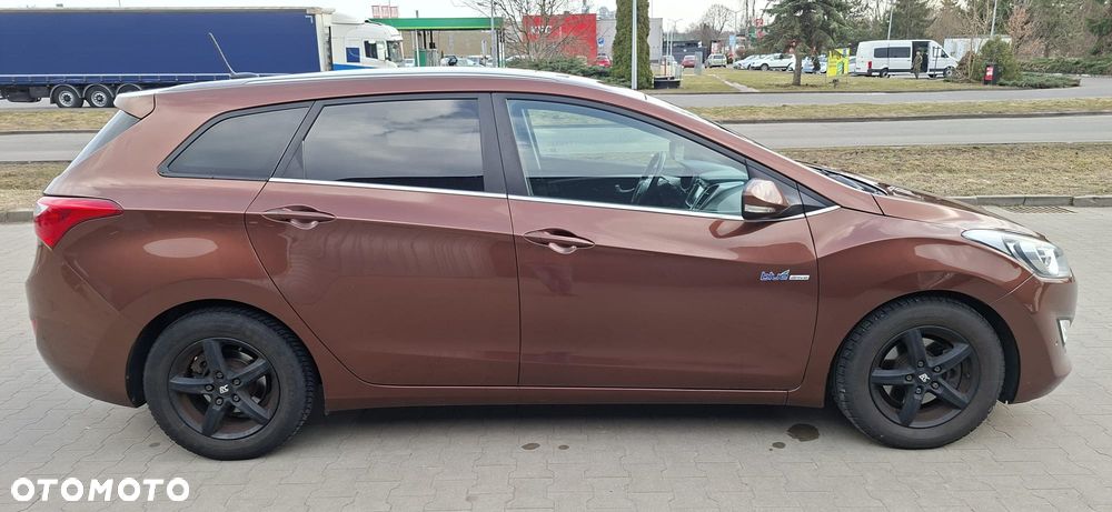 Hyundai i30 1.6 GDI Style - 30