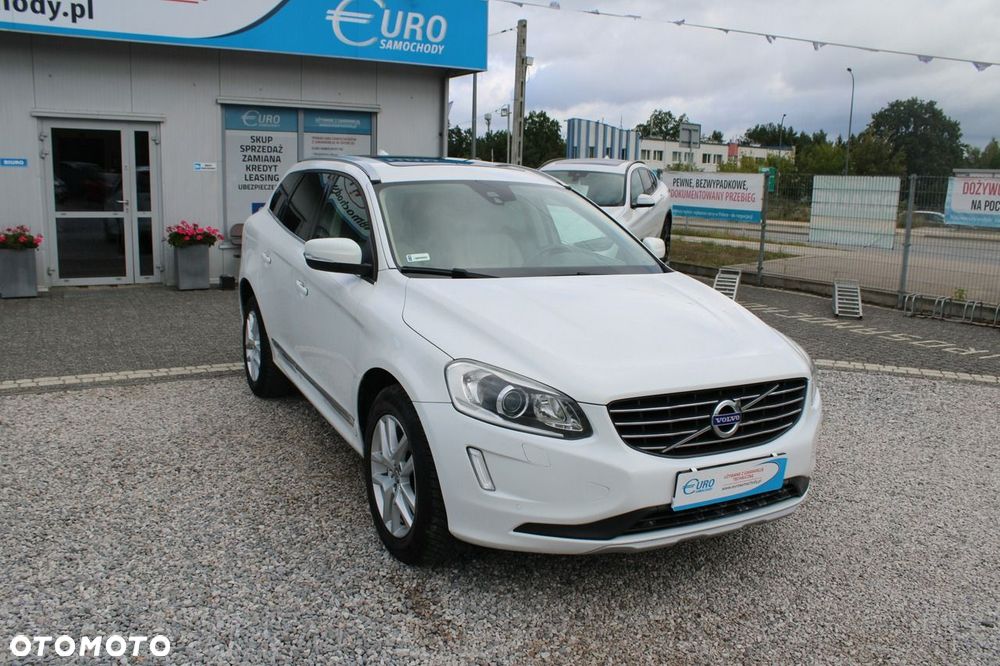 Volvo XC 60 - 4