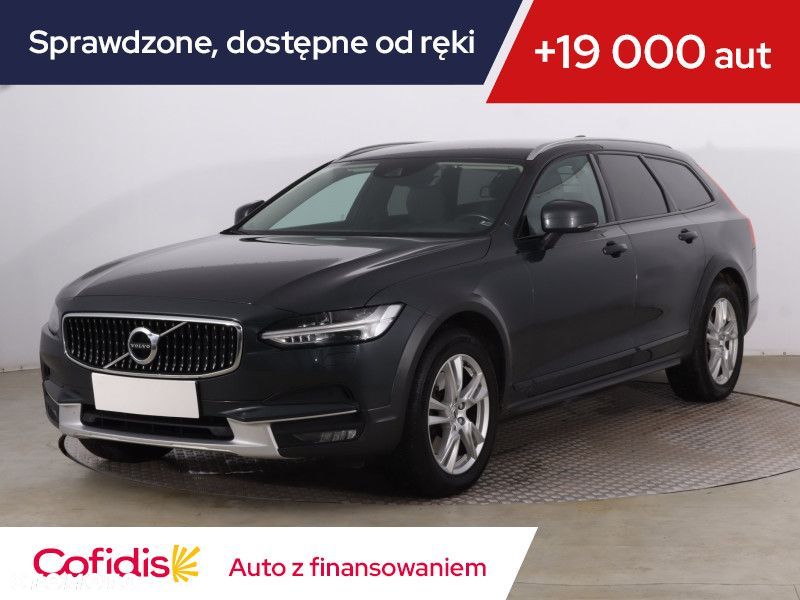 Volvo V90 Cross Country - 2
