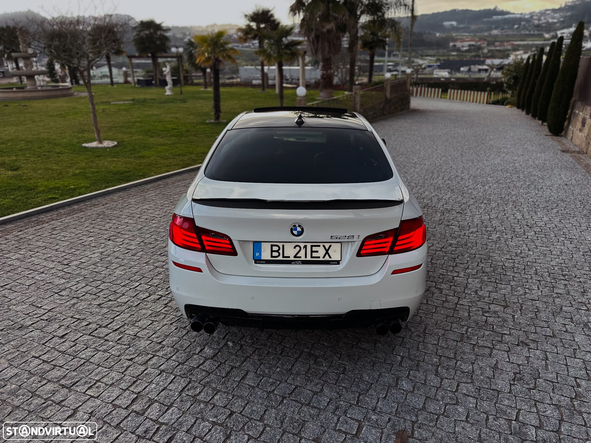 BMW 528 i Pack M Auto - 14