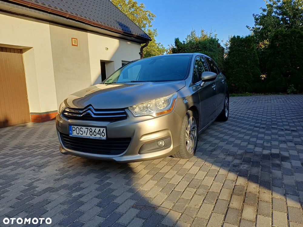 Citroen C4 2012 photo 5