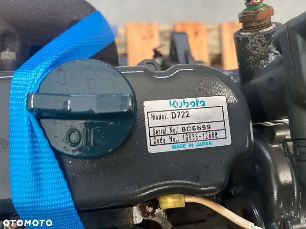 SILNIK KUBOTA D722 ET04 TIER 4 13.2 KW  7317 zł netto - 12