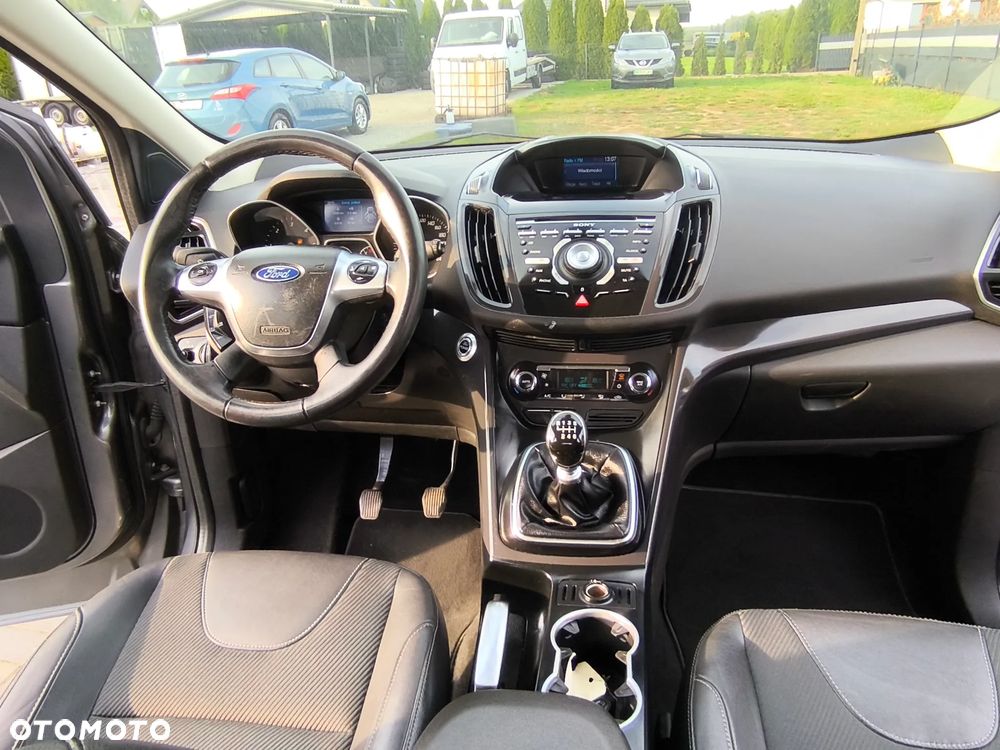 Ford Kuga 2.0 TDCi FWD Titanium - 21