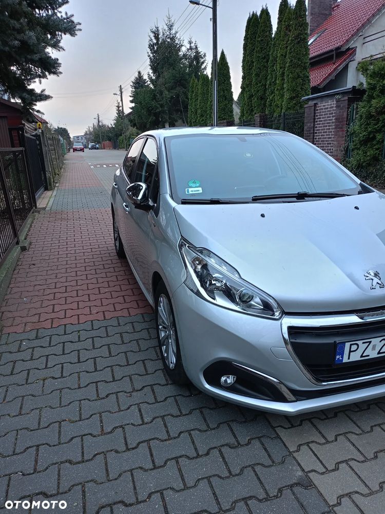 Peugeot 208 1.2 PureTech Style - 2