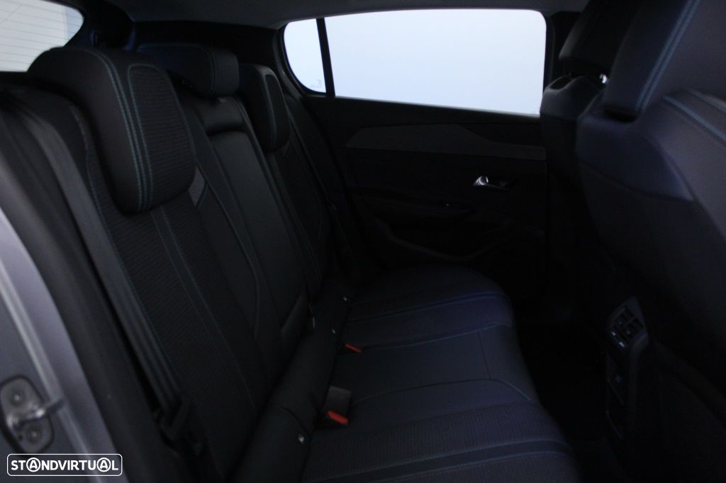 Peugeot 308 1.2 PureTech Allure - 15