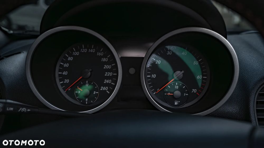 Mercedes-Benz SLK - 15
