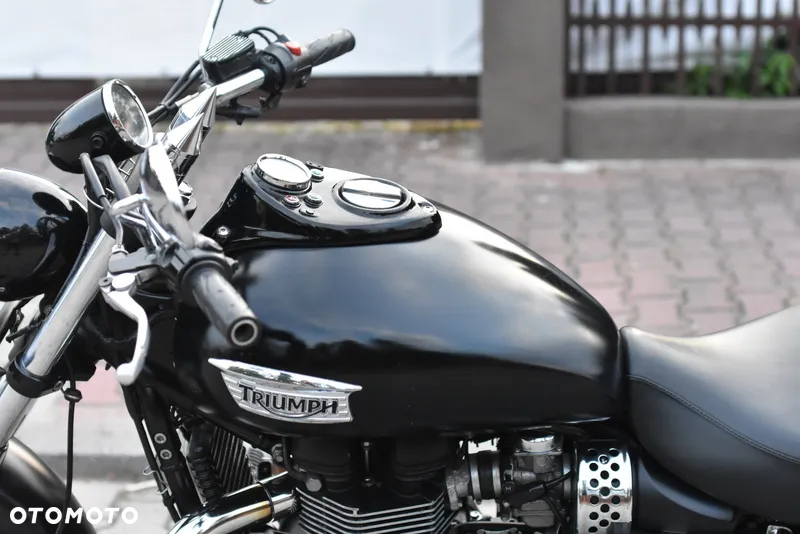 Triumph Speedmaster - 23