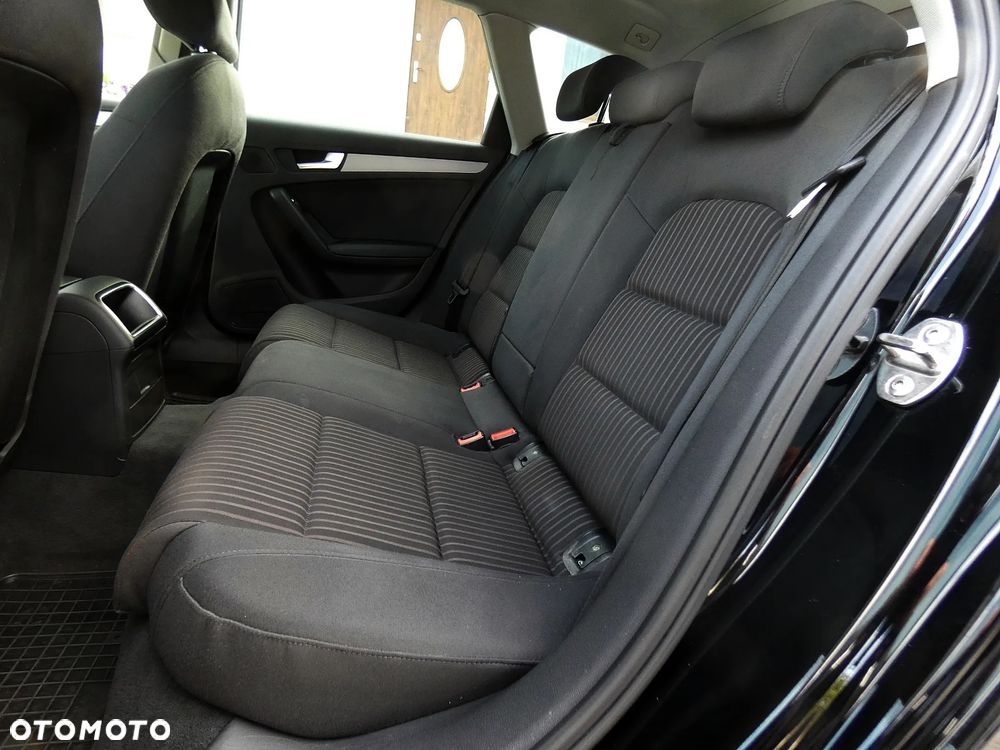 Audi A4 Avant 2.0 TDI - 15