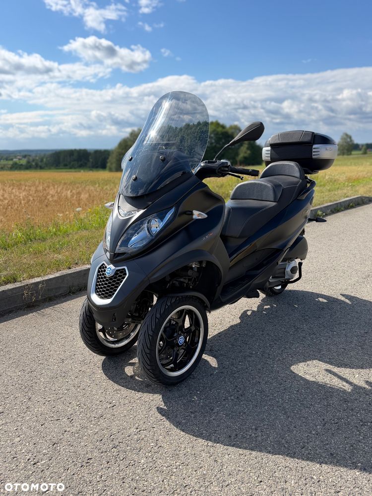 Piaggio MP-3 - 8