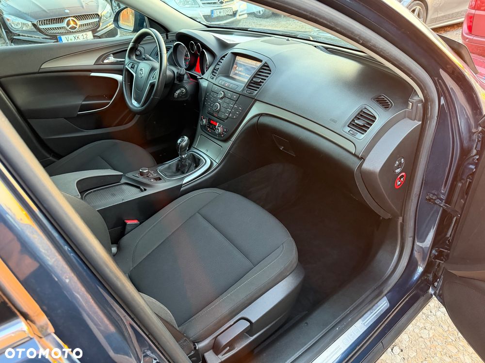Opel Insignia 2.0 Turbo Edition - 24