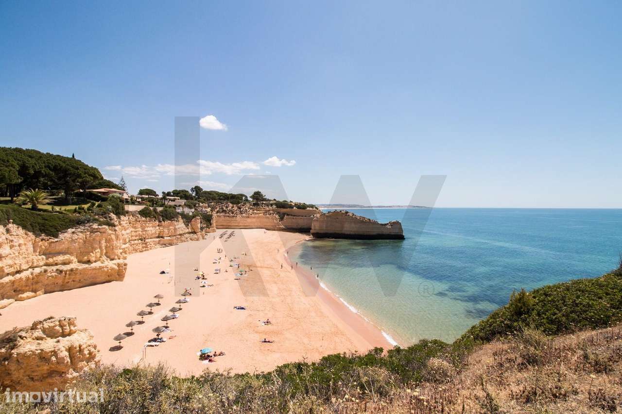 T2 com Vista Mar e Piscina, a 3 Minutos da Praia da Cova Redonda - Grande imagem: 2/19