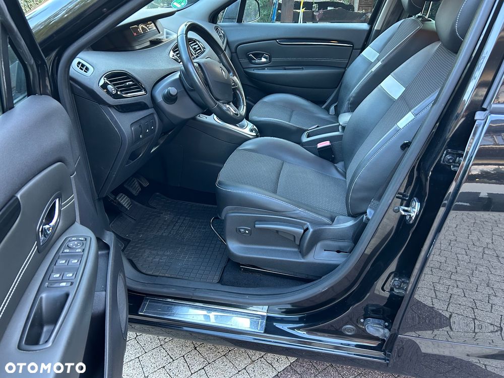 Renault Scenic - 12