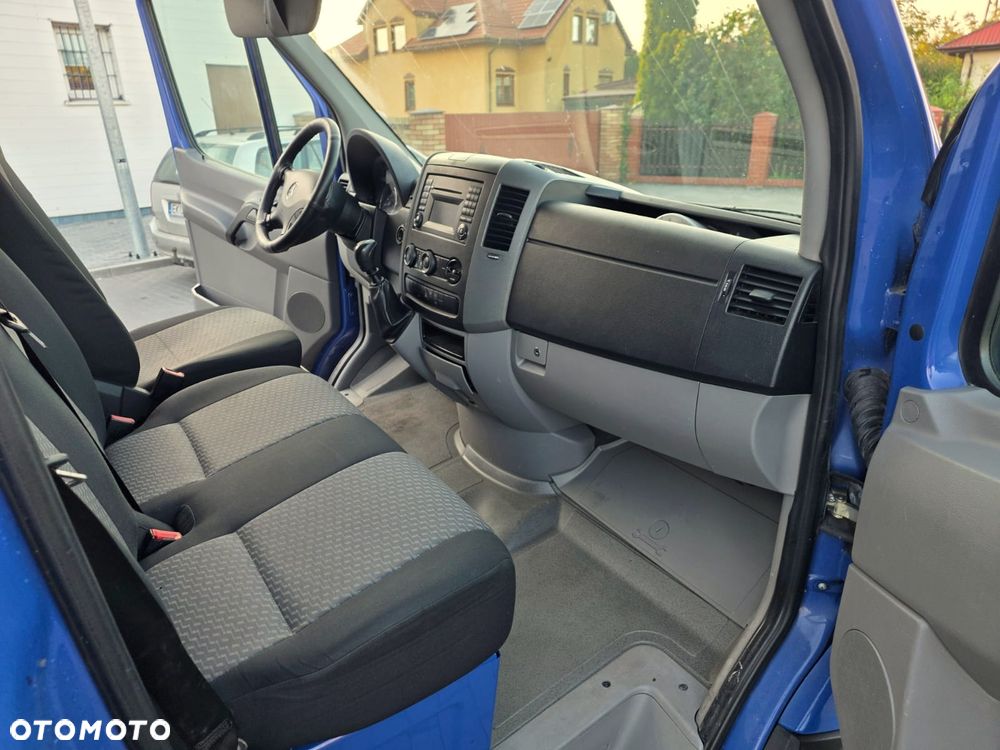 Mercedes-Benz SPRINTER - 10