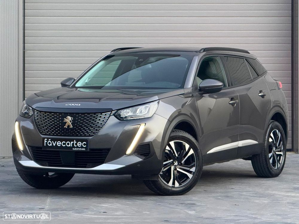 Peugeot 2008 1.2 PureTech Allure EAT8 - 4