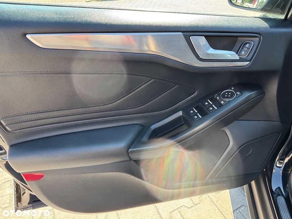 Ford Focus 1.5 EcoBlue Active Business - 18