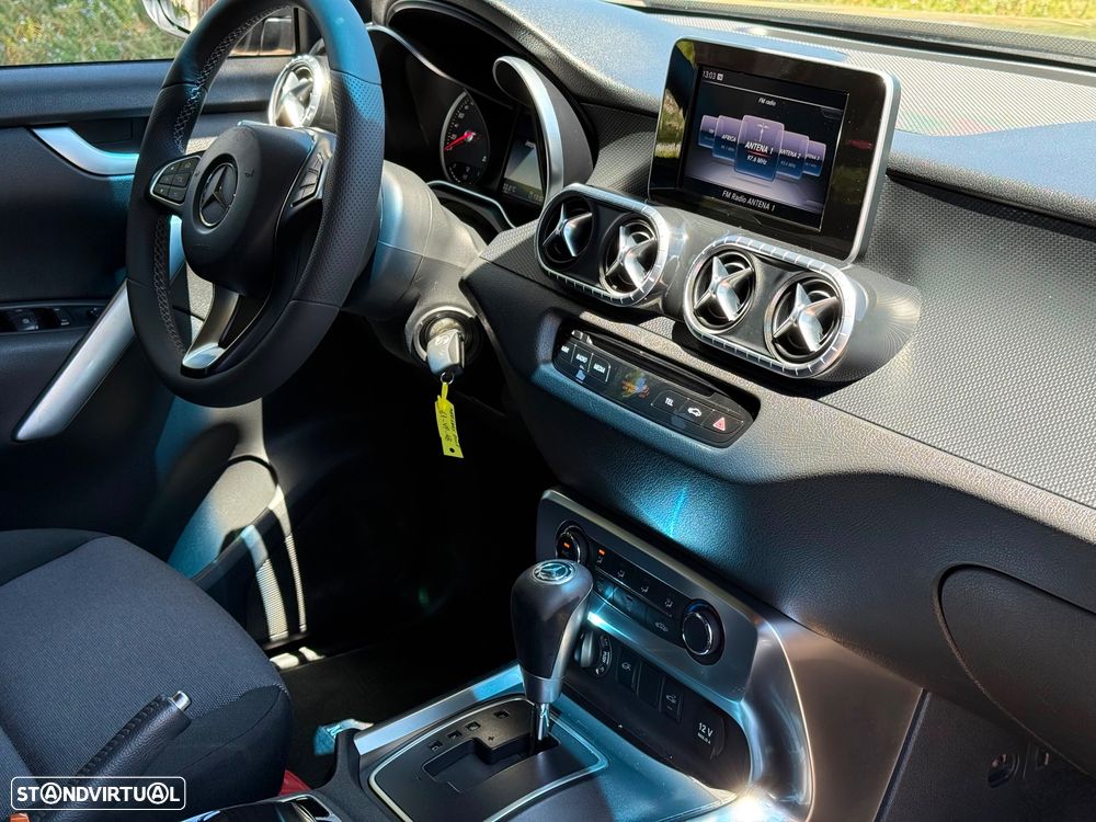 Mercedes-Benz X 250 d Progressive 4-Matic Aut. - 25