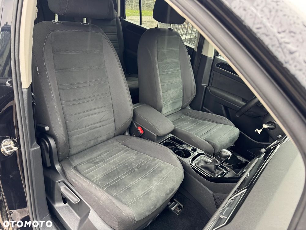 Volkswagen Touran 2.0 TDI BMT Highline DSG - 19