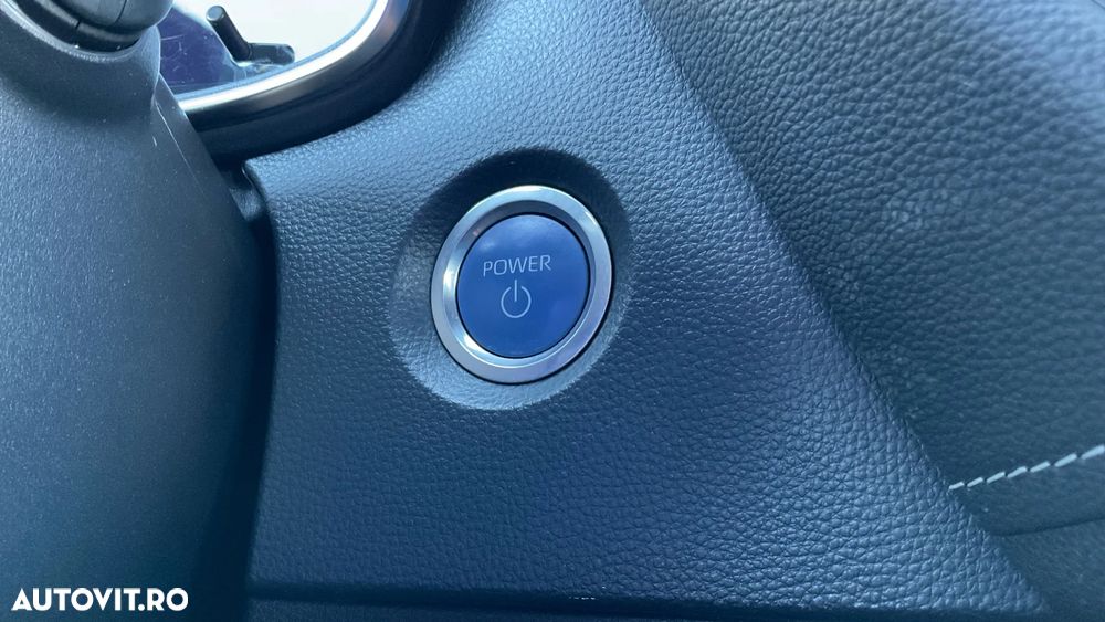 Toyota Corolla 1.8 HSD TS Dynamic - 31