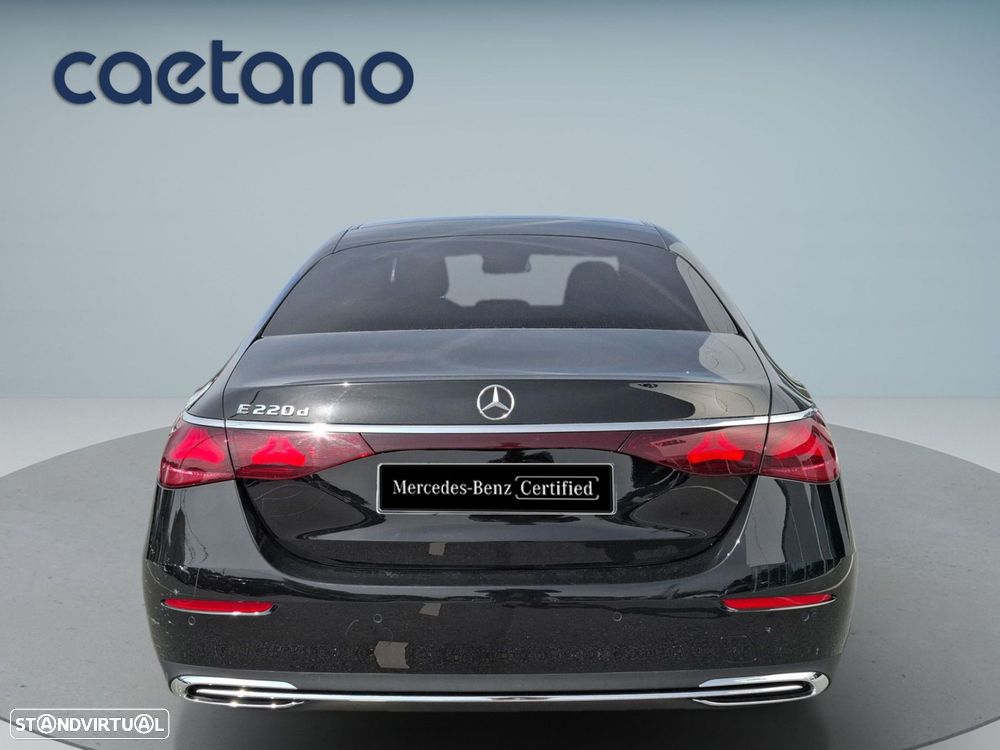 Mercedes-Benz E 220 - 7