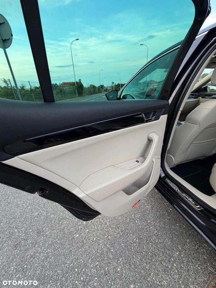 Skoda Superb 1.5 TSI L&K DSG - 22