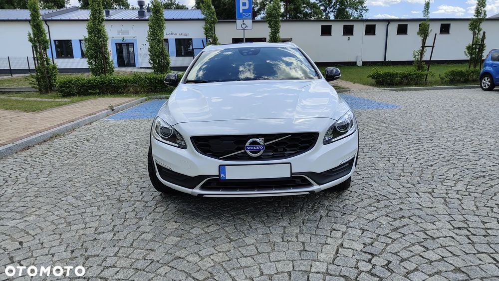Volvo V60 Cross Country D3 - 8