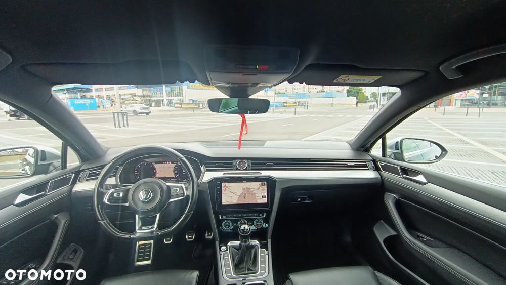 Volkswagen Passat 2.0 TDI BMT Highline - 26