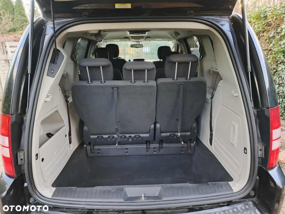 Chrysler Grand Voyager 2.8 CRD Touring - 3