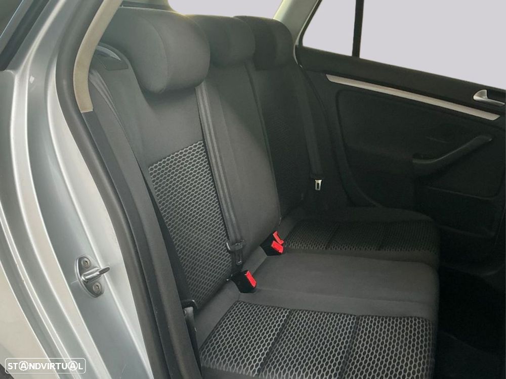 VW Golf - 8