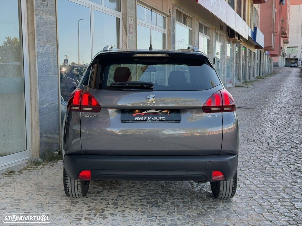 Peugeot 2008 1.6 BlueHDi Style - 13