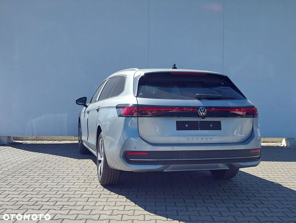 Volkswagen Passat Variant - 4