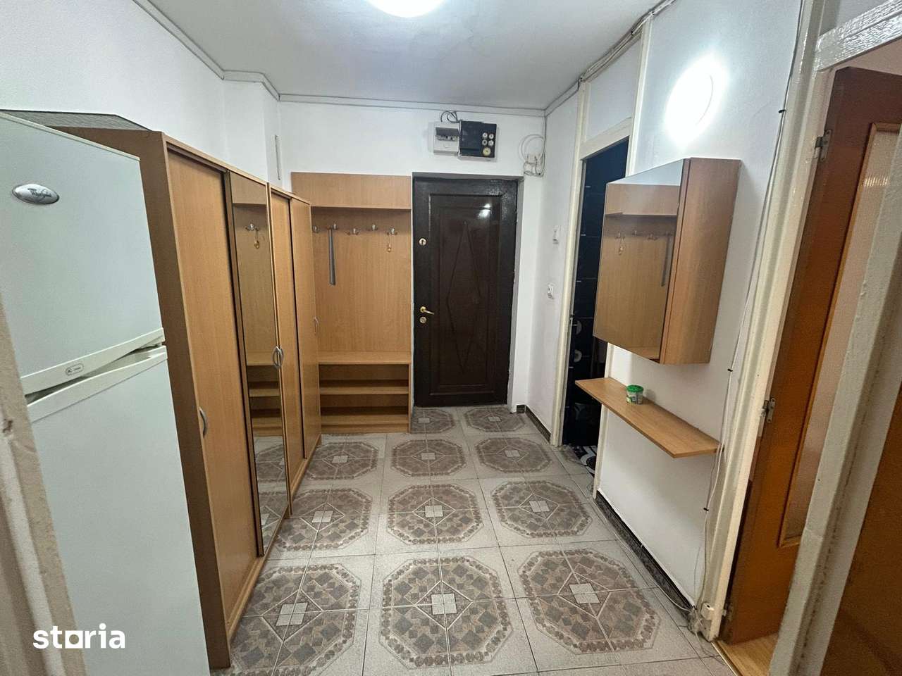 garsoniera lacul tei BARBU VACARESCU , metrou Stefan cel mare — fotografia 3
