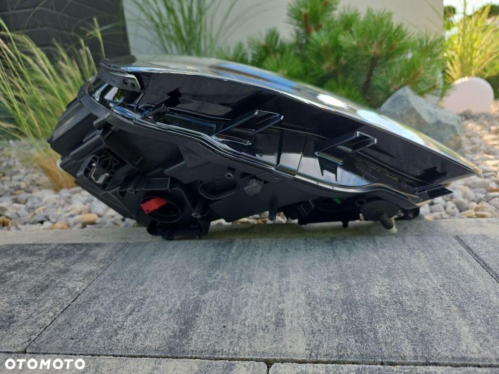 AUDI A3 S3 8V SEDAN CABRIO Lampa prawa przód Bi-Xenon Led 8V0941044M Ciemna - 8