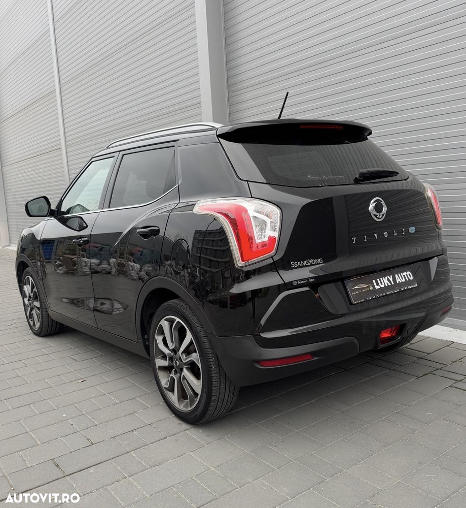 SsangYong Tivoli - 10