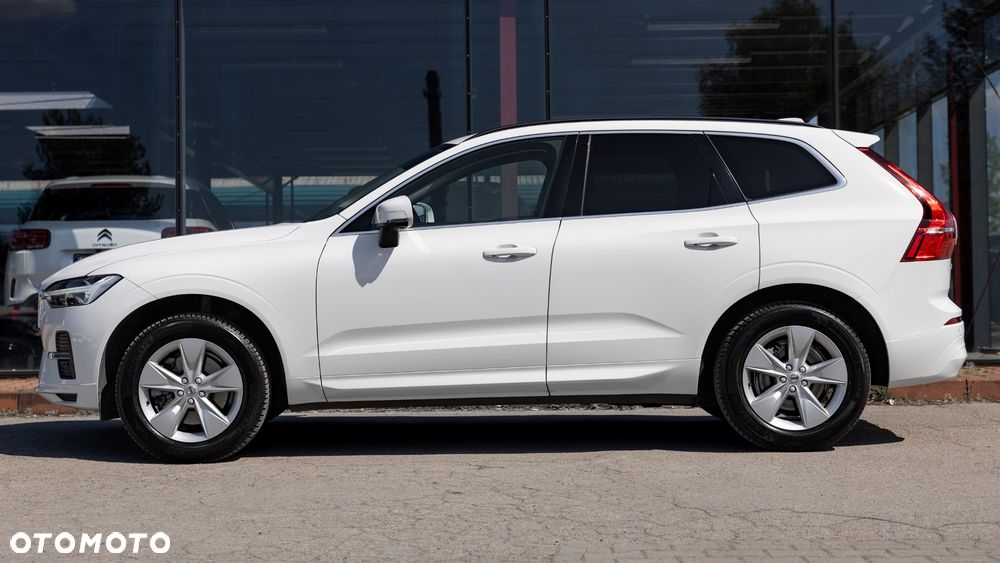 Volvo XC 60 B4 D Geartronic Momentum Pro - 14