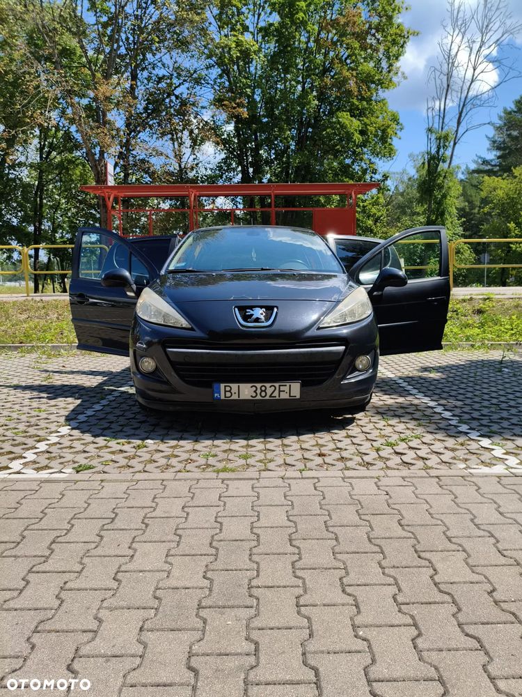Peugeot 207 - 19