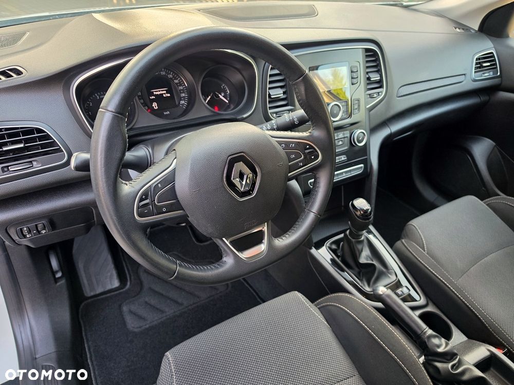 Renault Megane ENERGY TCe 115 LIMITED - 26