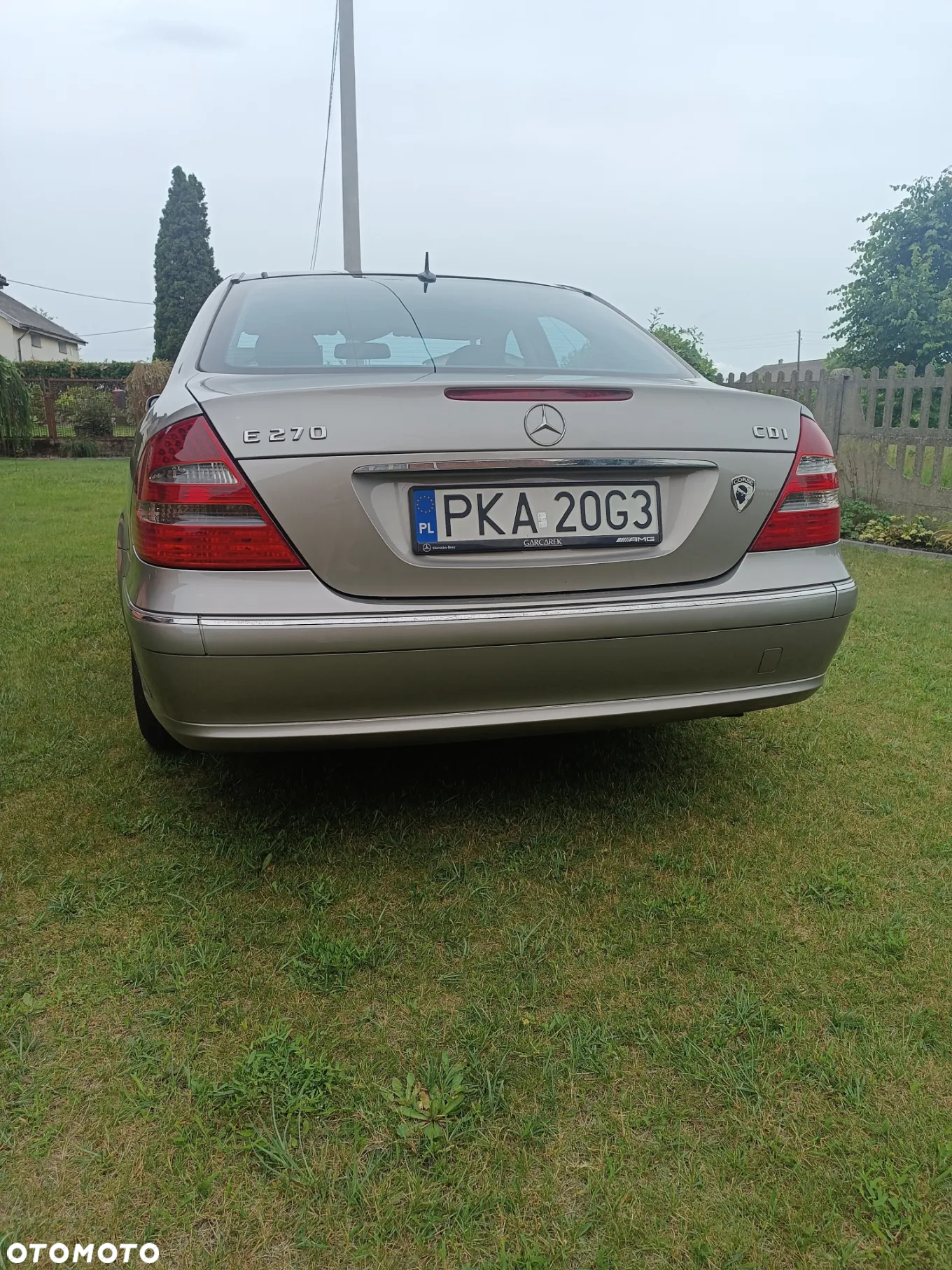 Mercedes-Benz Klasa E - 4
