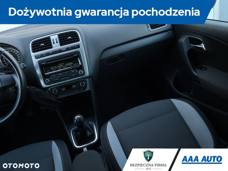 Volkswagen Polo - 9